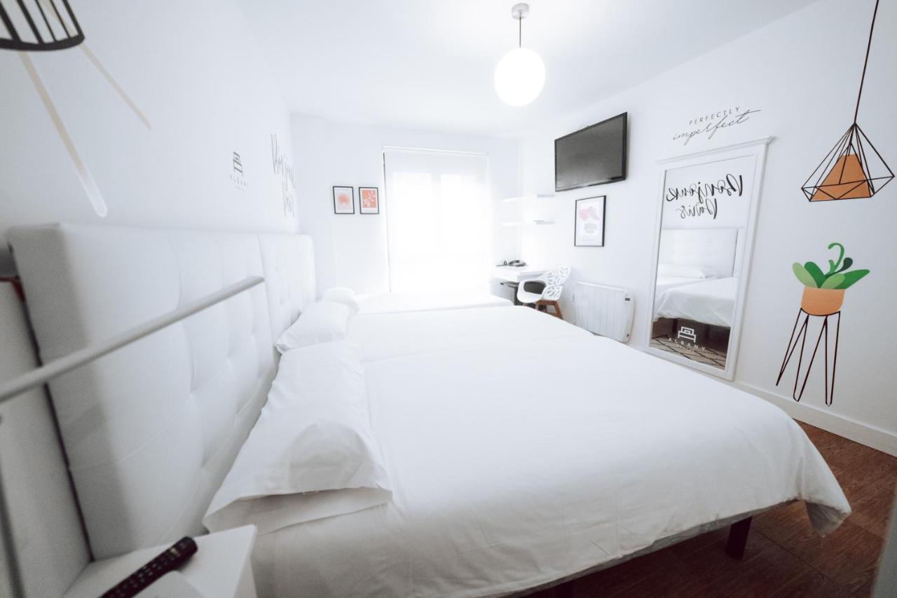 Hostal Misericordia León Zewnętrze zdjęcie